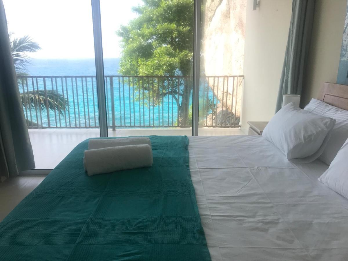 Apartamento Maka Bay Self Catering Victoria Exterior foto